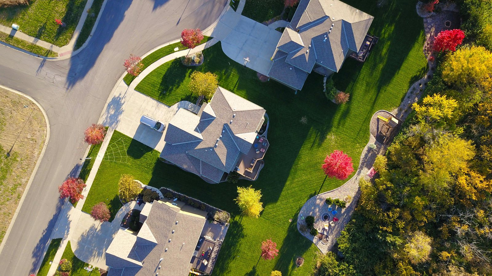 Aerial view of a residential neighbourhood